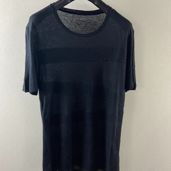 T-shirt - Picture 1 of 1